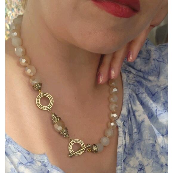 HEIDI DAUS Cream Gold Champagne Crystal Beaded Necklace Retired 20" Long - Picture 7 of 7